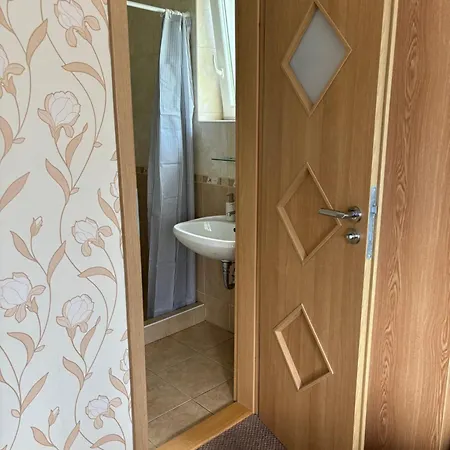 Apartament Aranypart 49-51