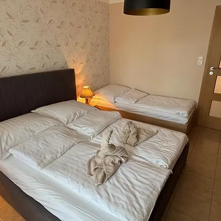 Aranypart 49-51 Appartamento