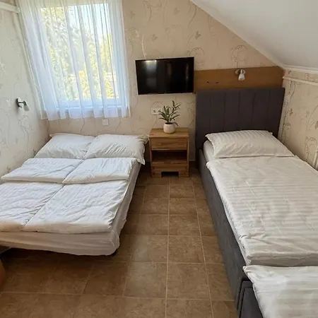 Appartamento Aranypart 49-51 *